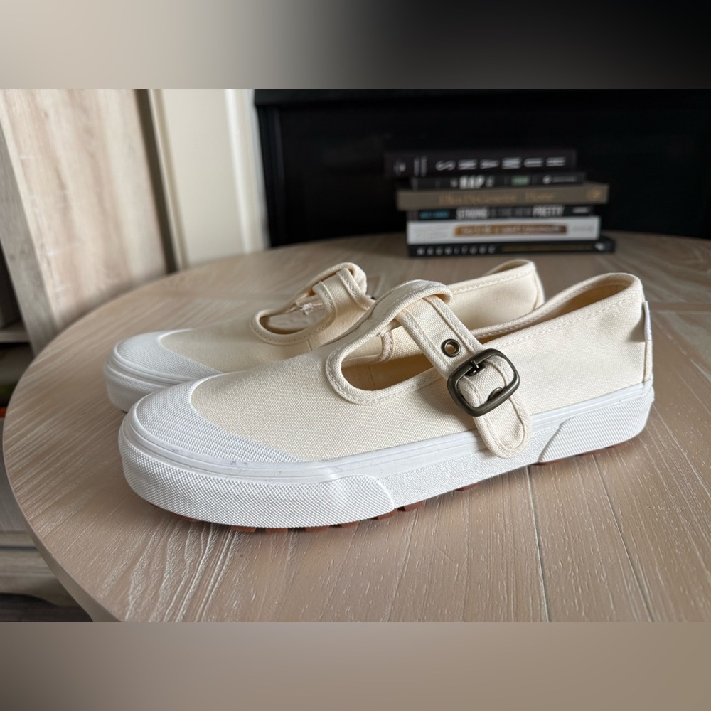 VANS|Beige cream canvas Maryjane sneakers with buckle & rubber sole•••NWOT,boho - Picture 9 of 15